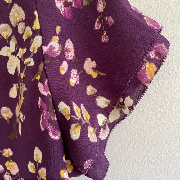 Lands' End Women's Floral Tie Neck Short Sleeve Blouse Purple Size 8P - Picture 3 of 10